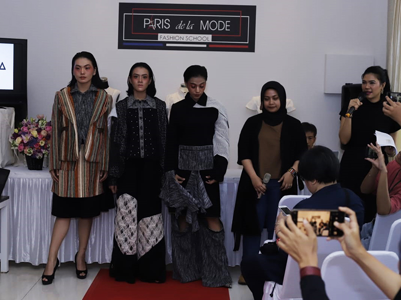 Paris de la Mode Fashion School
